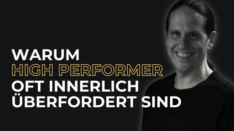 Hochsensibilität verstehen: Warum High Performer innerlich überfordert sind und wie psychischer Selbstschutz im Alltag gelingt.